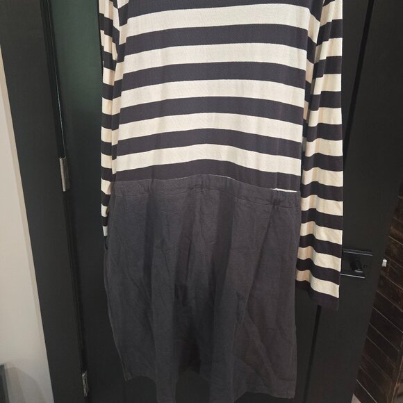 Betsey's Boutique Shop Charcoal Striped Drawstring Dress Sz XL - Picture 4 of 4